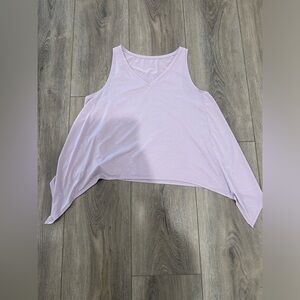 Lululemon light weight tank top.